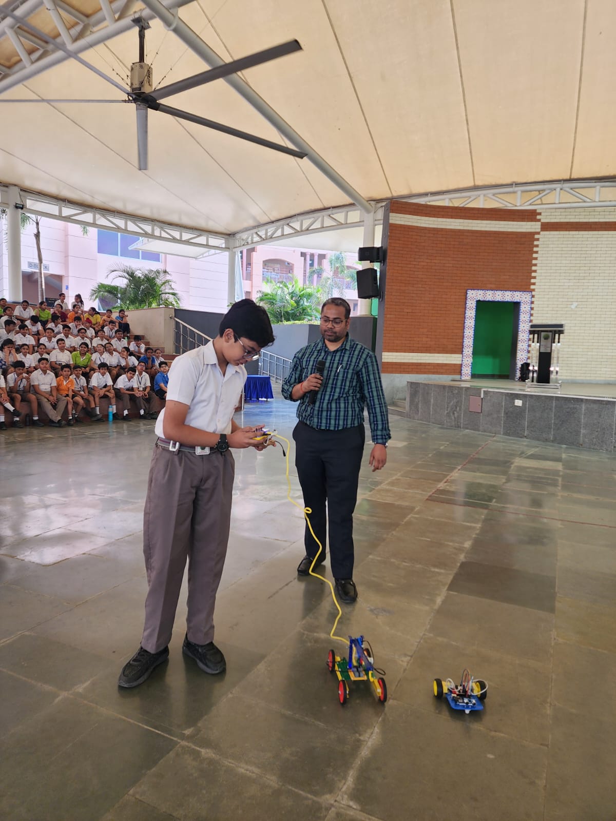 Gearing Up for Tomorrow: Robotics Orientation Ignites Young Minds